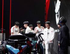 PG电子官网入口-JDGaming险胜FNC，Jankos制霸全场