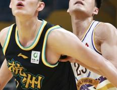 PG电子游戏-包含江苏男篮取得连胜，表现实力引发赞叹的词条