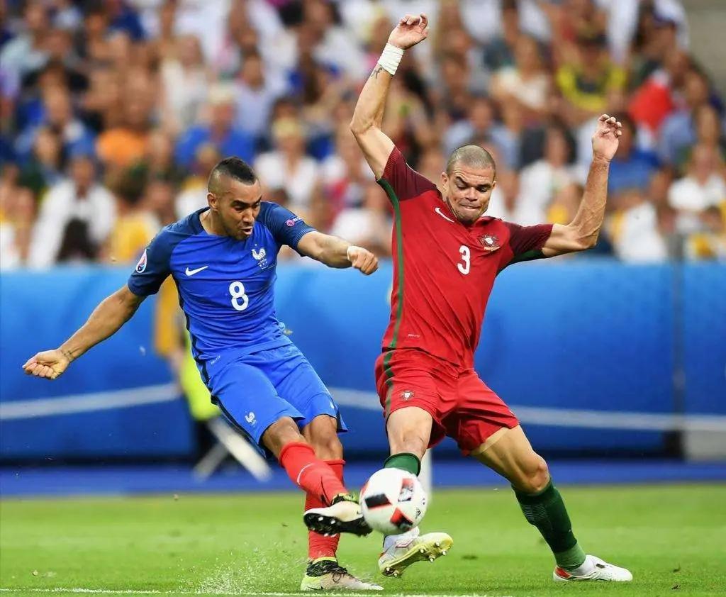 PG电子游戏-包含突发新闻：欧预赛强队对抗，胜负难分的词条